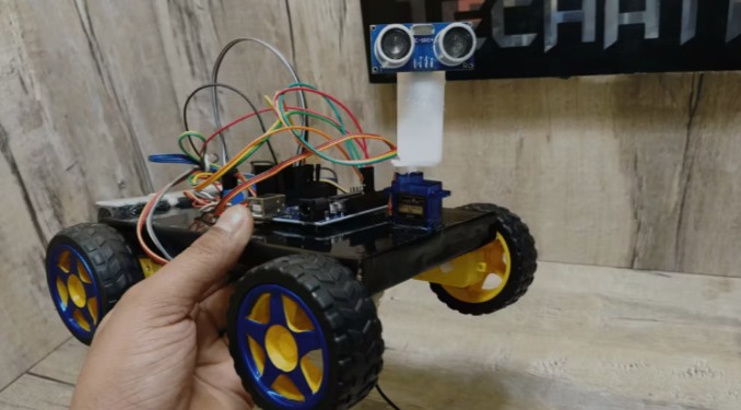 Read more about the article Make an Obstacle Avoiding Robot for kids