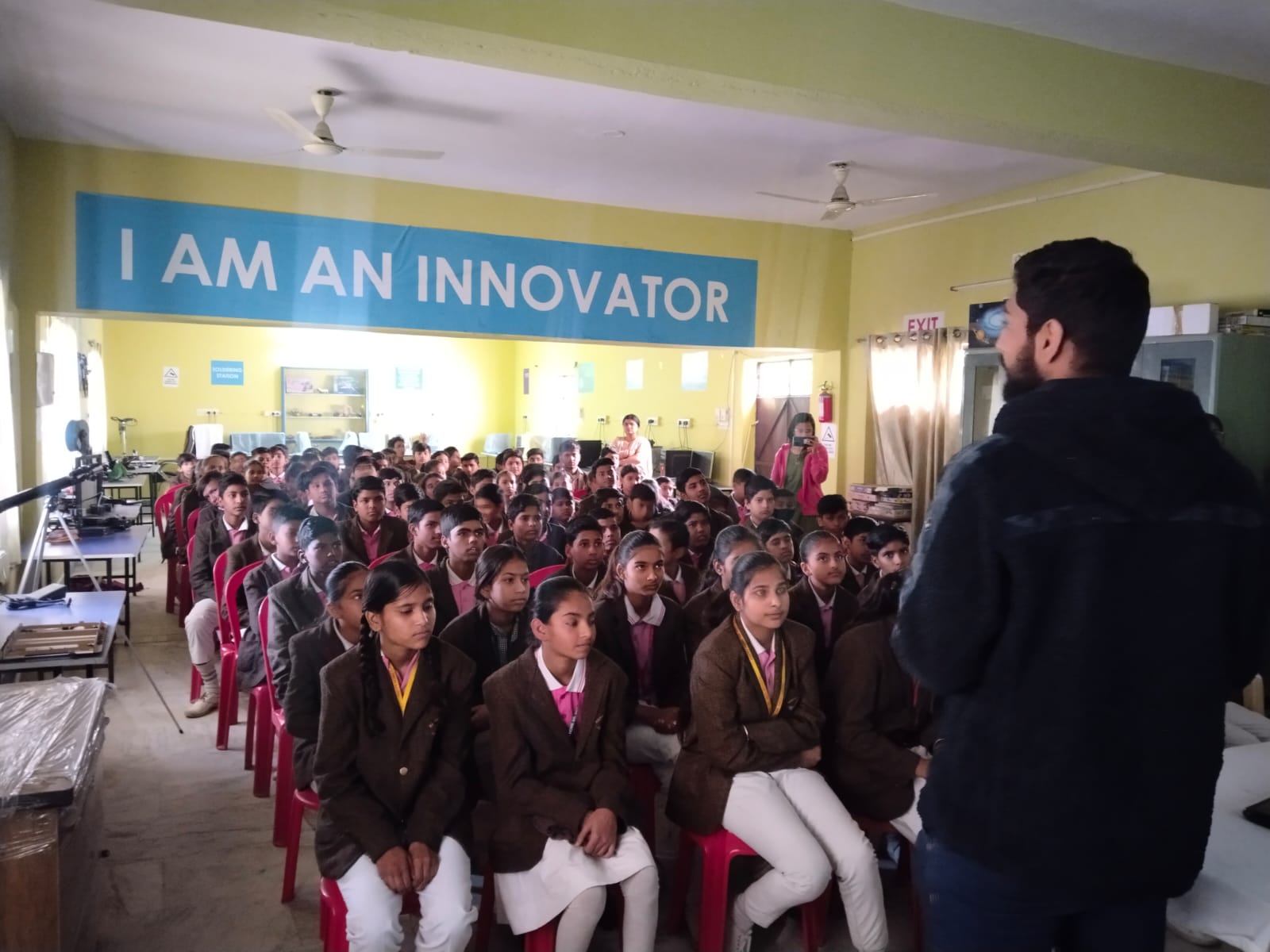 What are the challenges in implementing STEM education in india? 