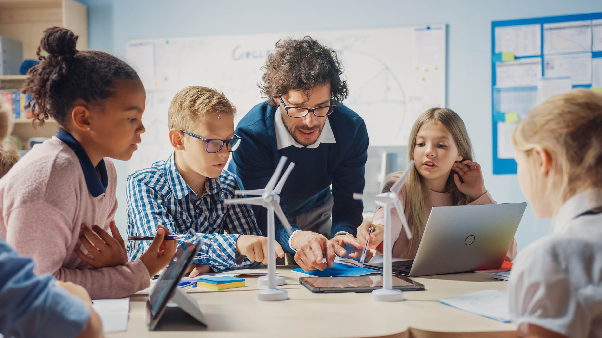 AI discovery course for Kids: A Complete Guide to Getting Started 18 Machine learning centers