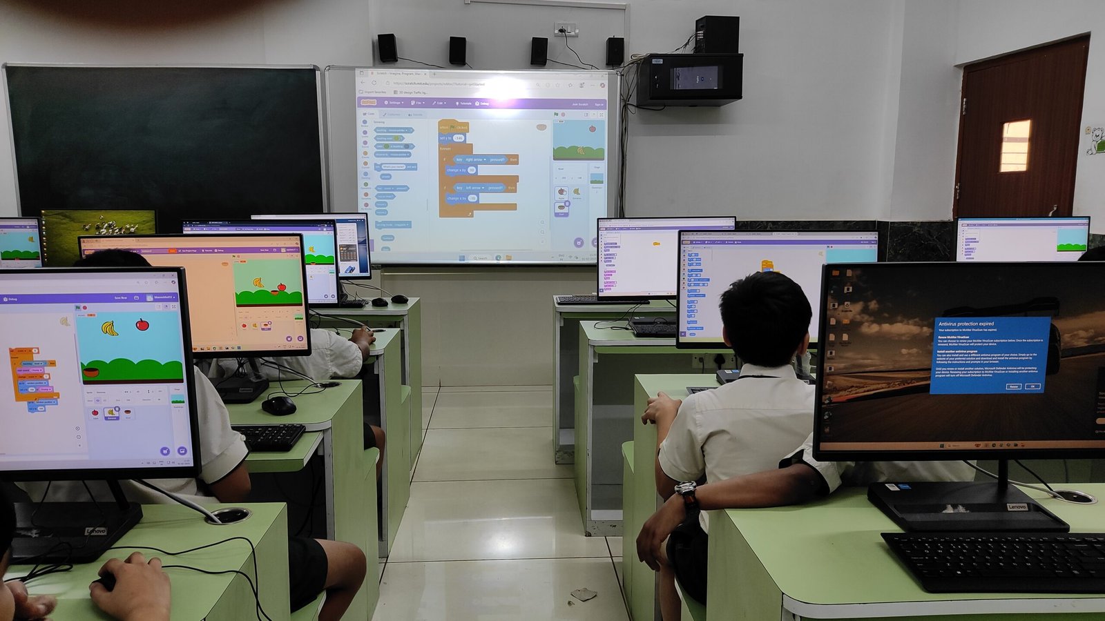 stem lab in Delhi school
