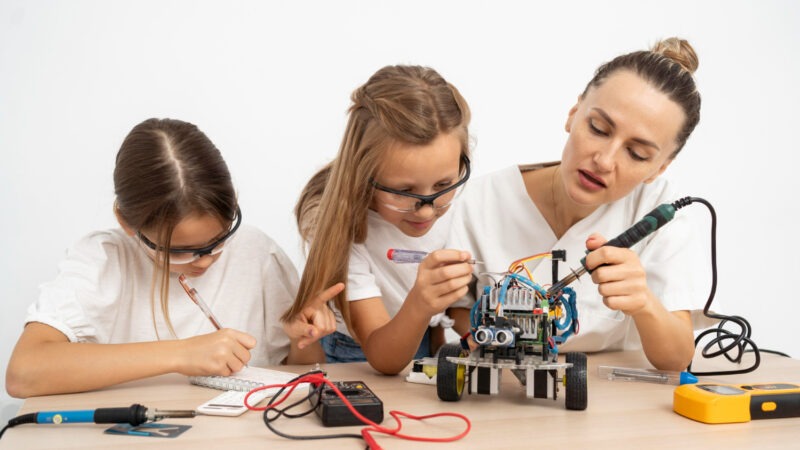 5 Best Modern STEM Lab Design: Future-Ready Learning for Schools