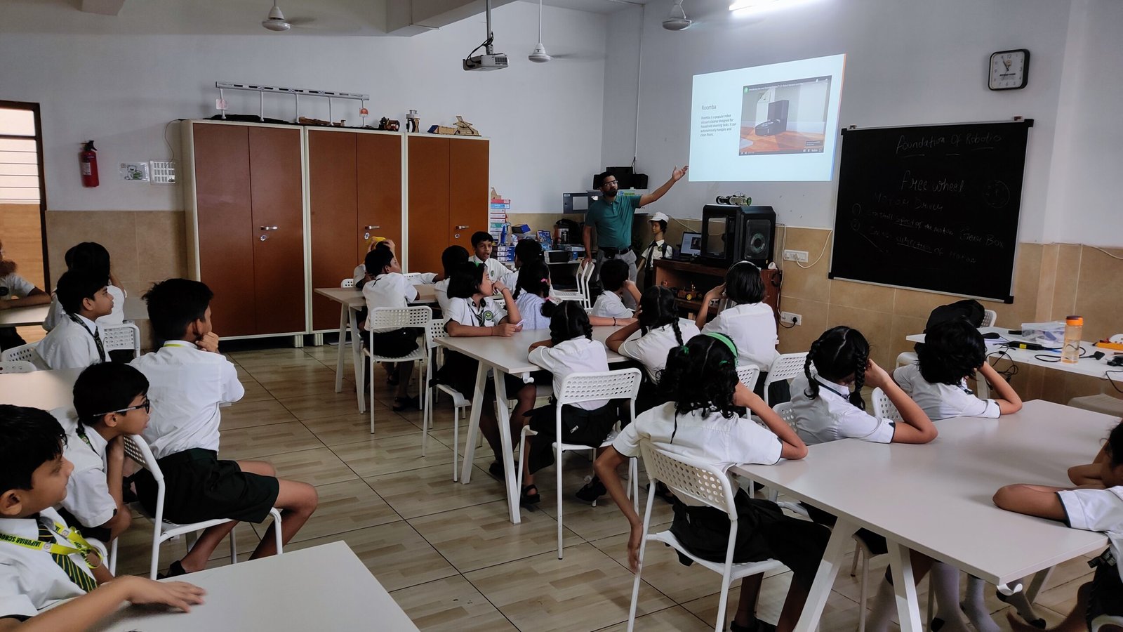 Why choose the Maker Muse STEM Lab