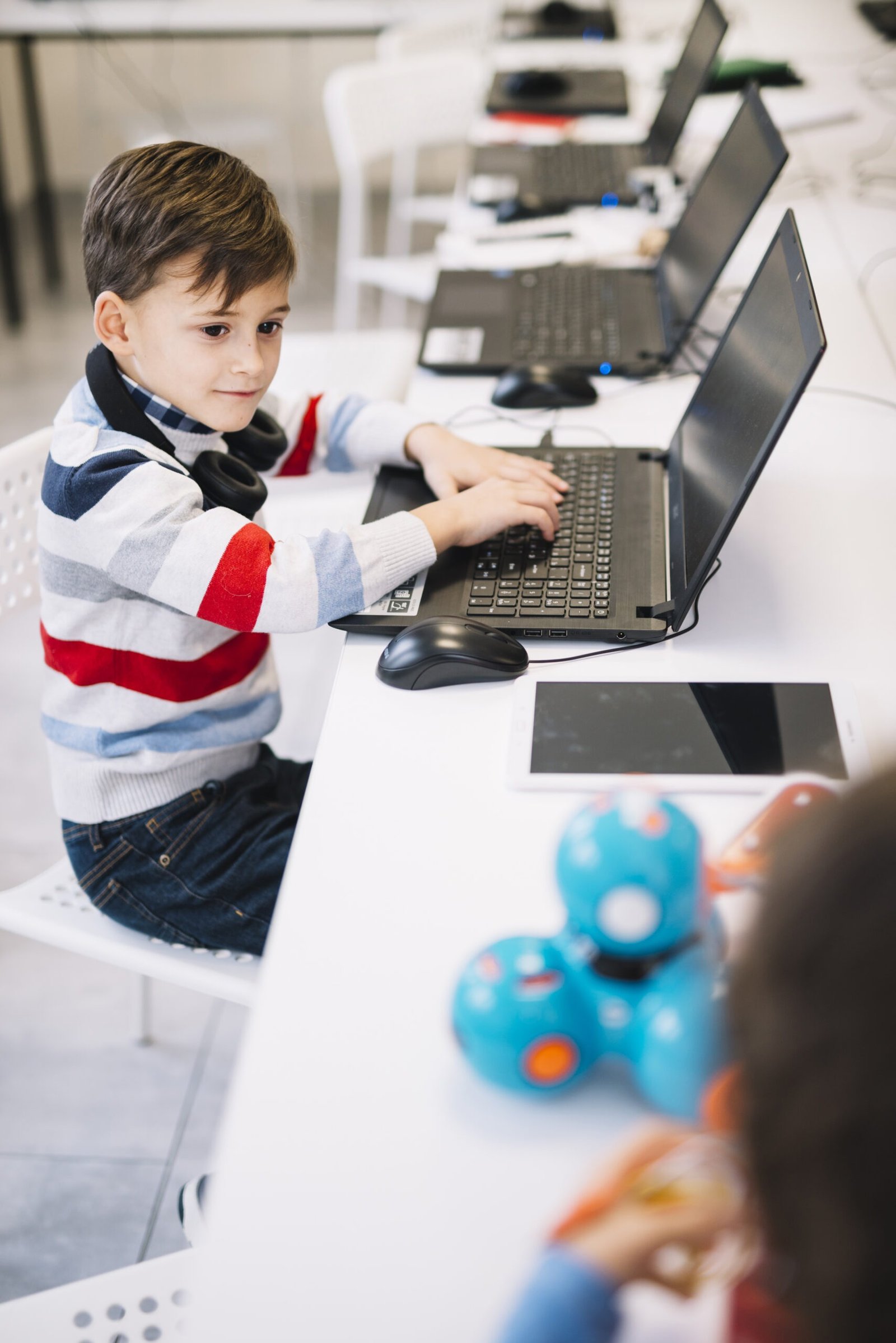 kid Attend online class