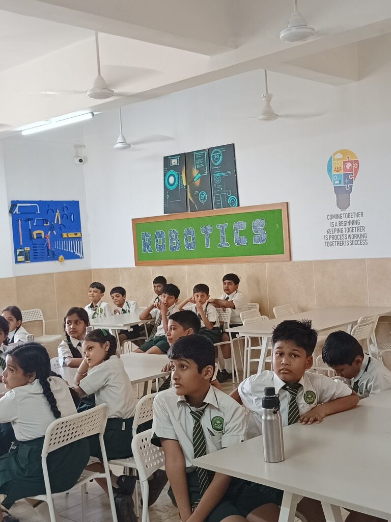 Best STEM Lab in Amravati Progressive Schools