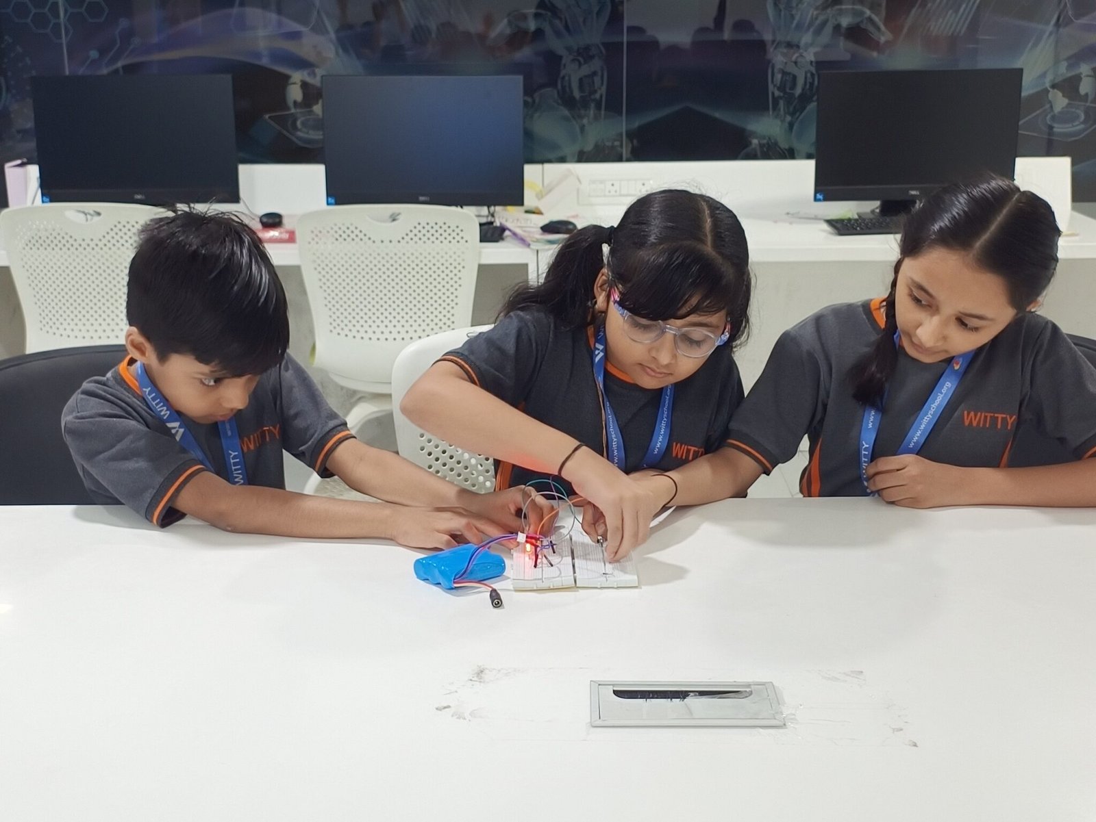 Robotics and AI labs Himachal Pradesh