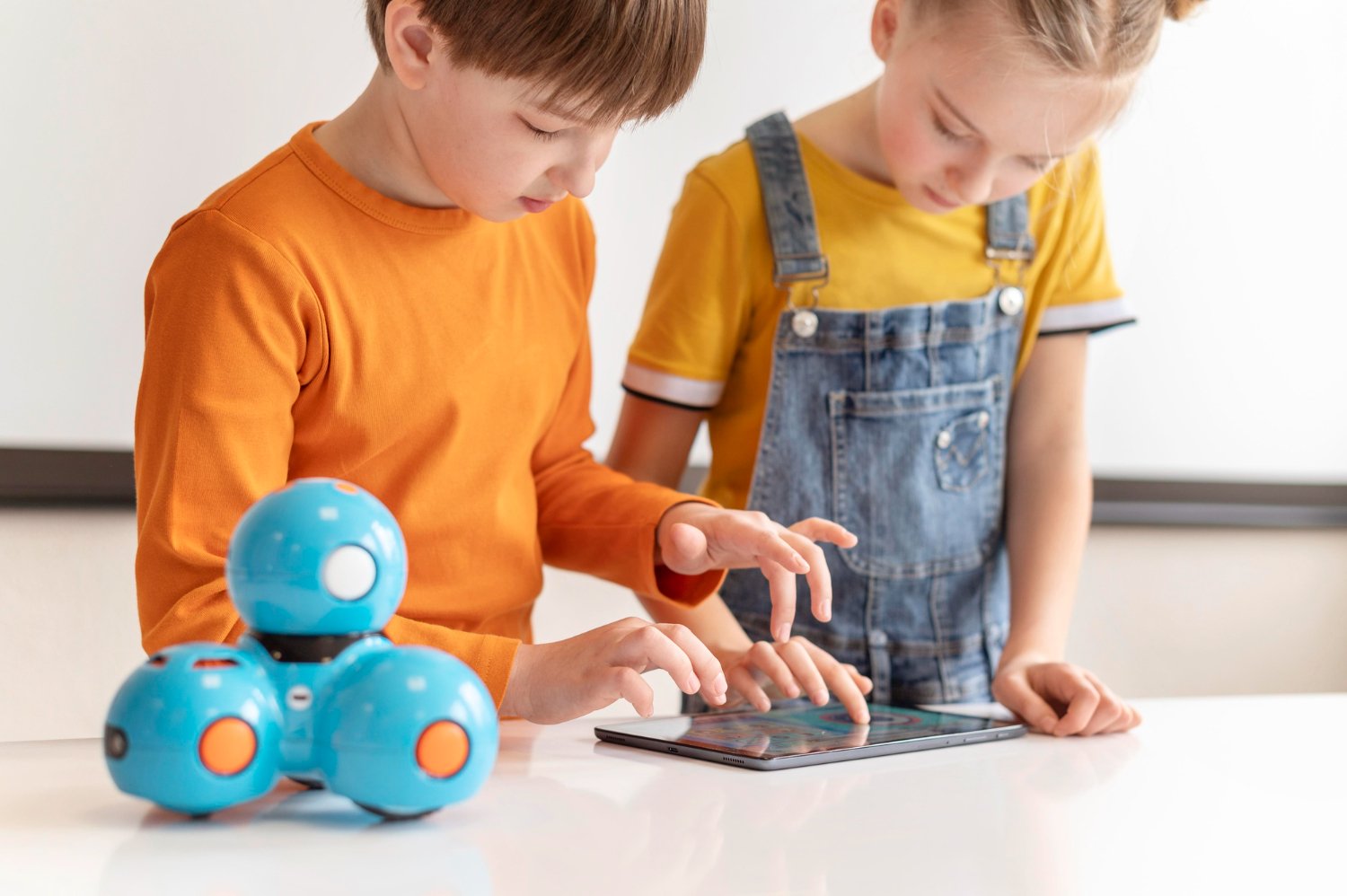 Robot game tutorial for kids