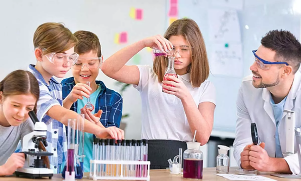 Promoting sustainability and leadership: new international initiatives by WUNU in STEM education and youth support