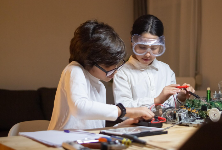 STEM Learning