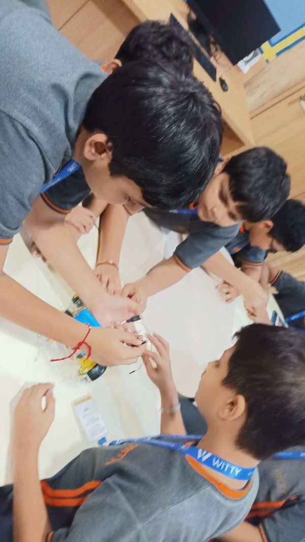 STEM kits for Dehradun schools