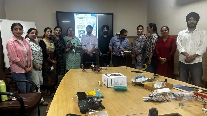 Science experiments for schools UP