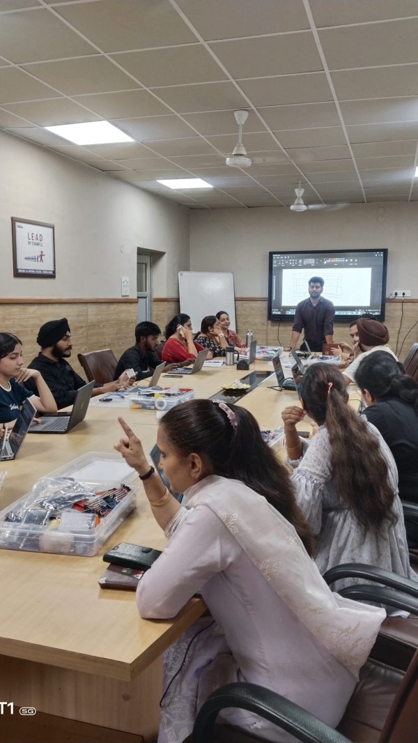 AI and robotics education Vadodara