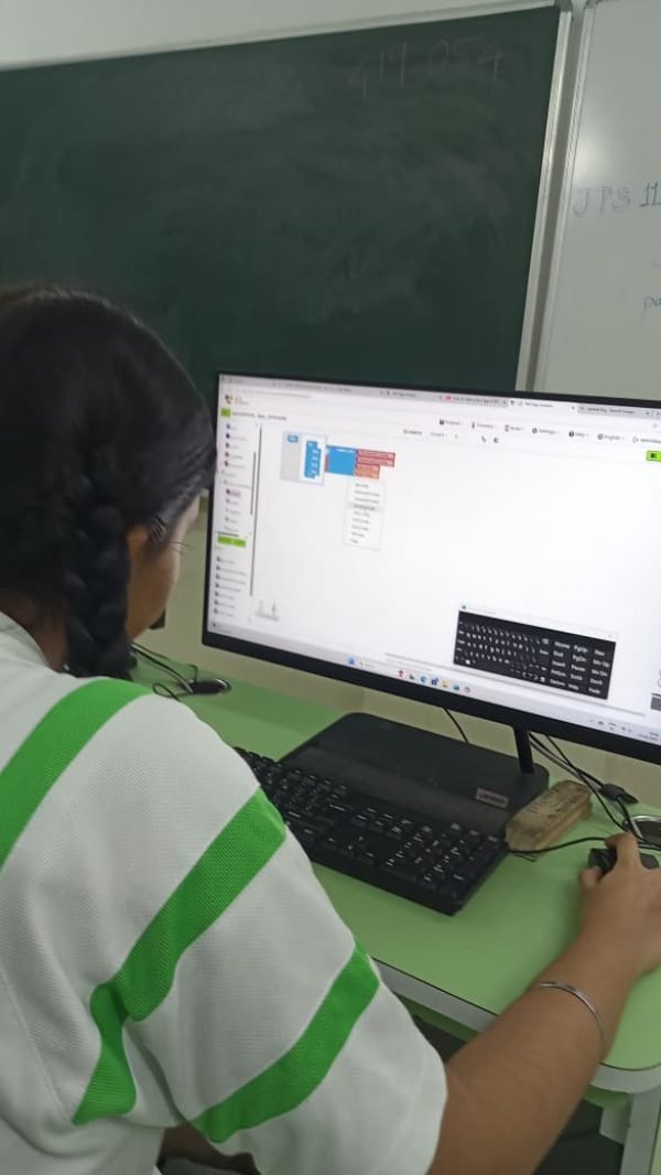 STEM teacher training Thane