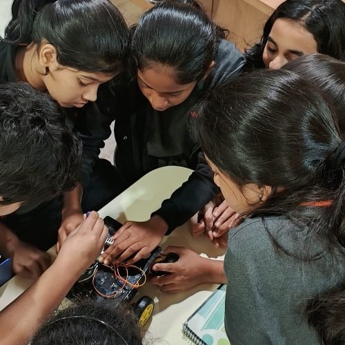 STEM learning centers Kerala