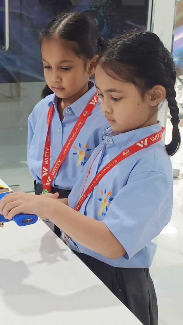 STEM kits for Gurugram schools