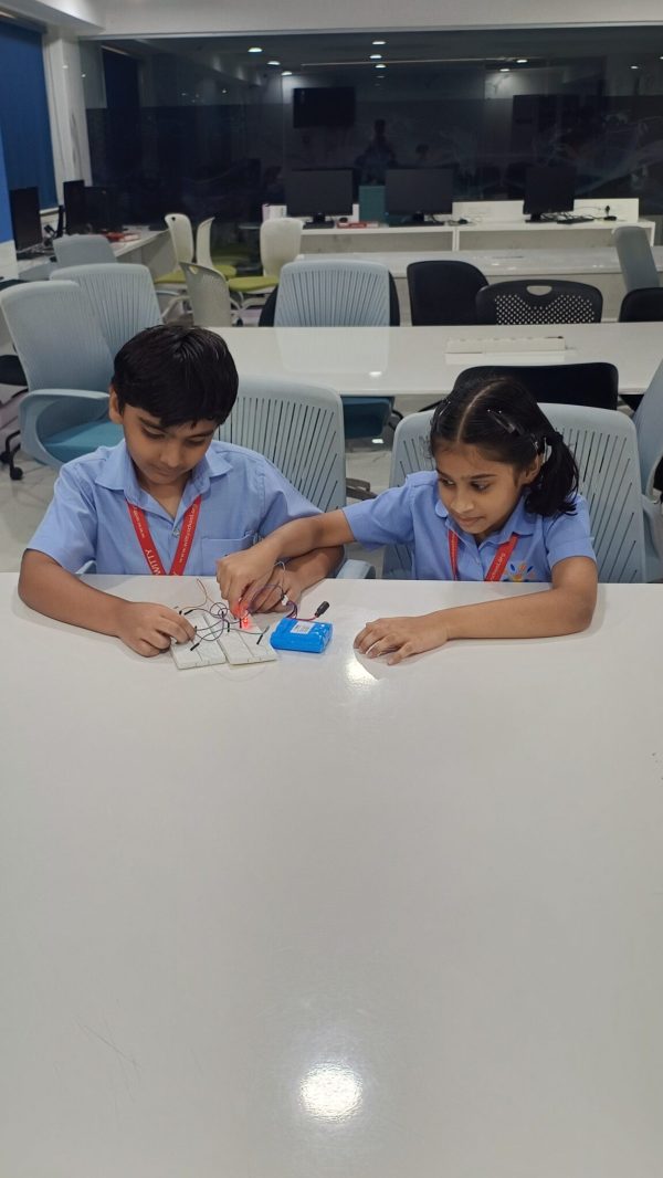 Discover the Best STEM Lab in Jaipur for Schools Today